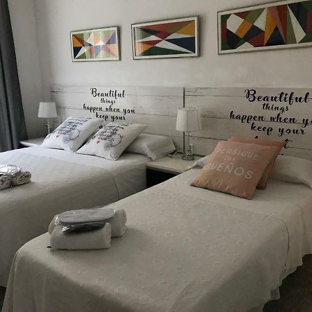 Hostal Aribau Barcelona Buitenkant foto