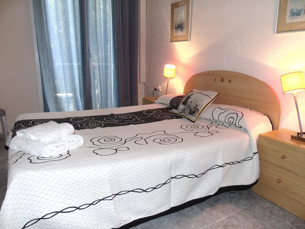 Hostal Aribau Barcelona Kamer foto