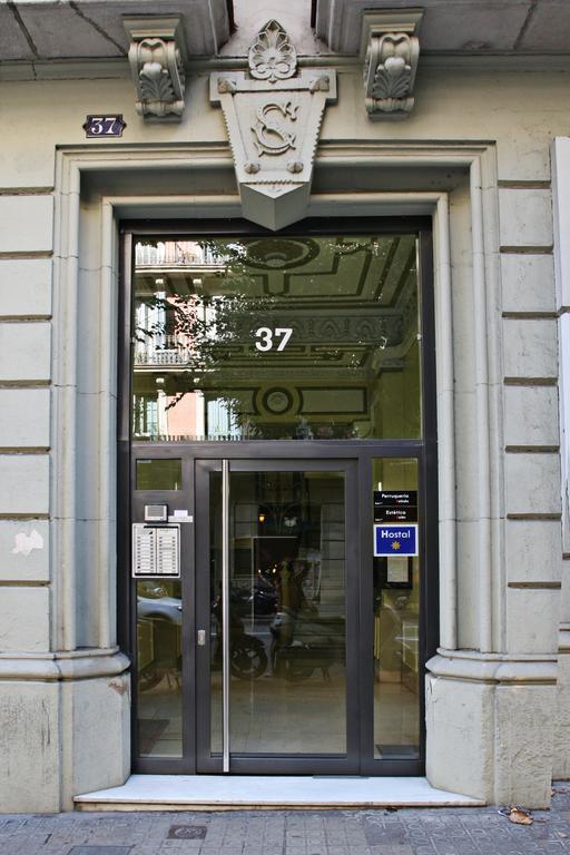 Hostal Aribau Barcelona Buitenkant foto