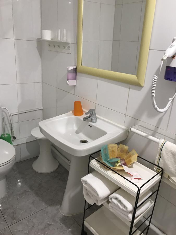 Hostal Aribau Barcelona Buitenkant foto